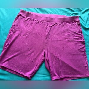 Torrid Size 6 Magenta Signature 5 inch Ribbed Bike Shorts